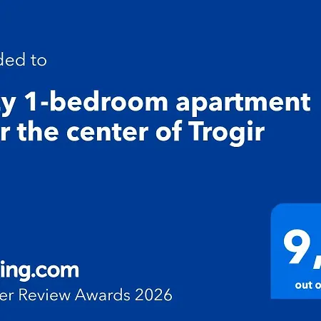 Cozy 1-bedroom Near The Center Of Apartament Trogir